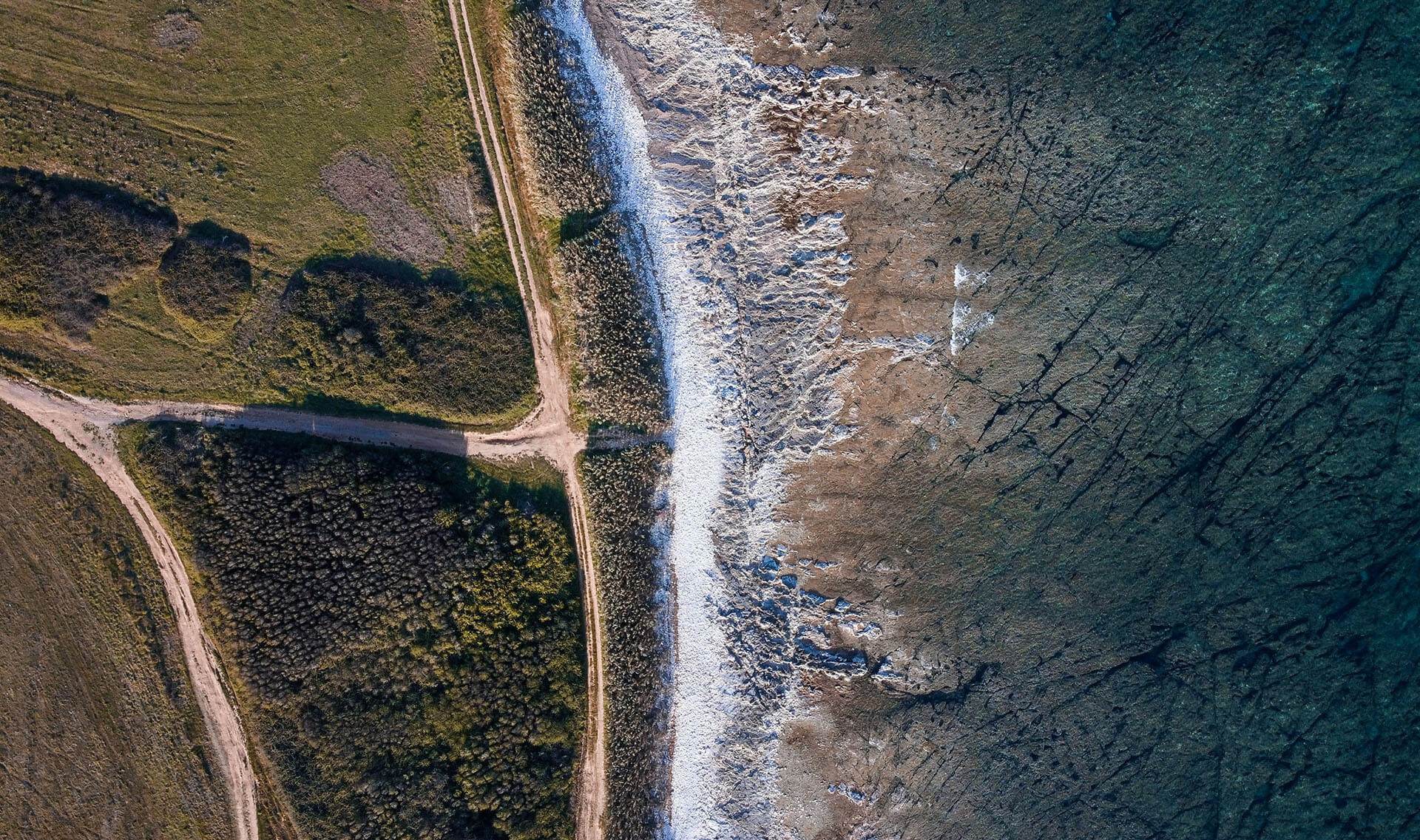 Domestic Ceramics by Bounpraseuth